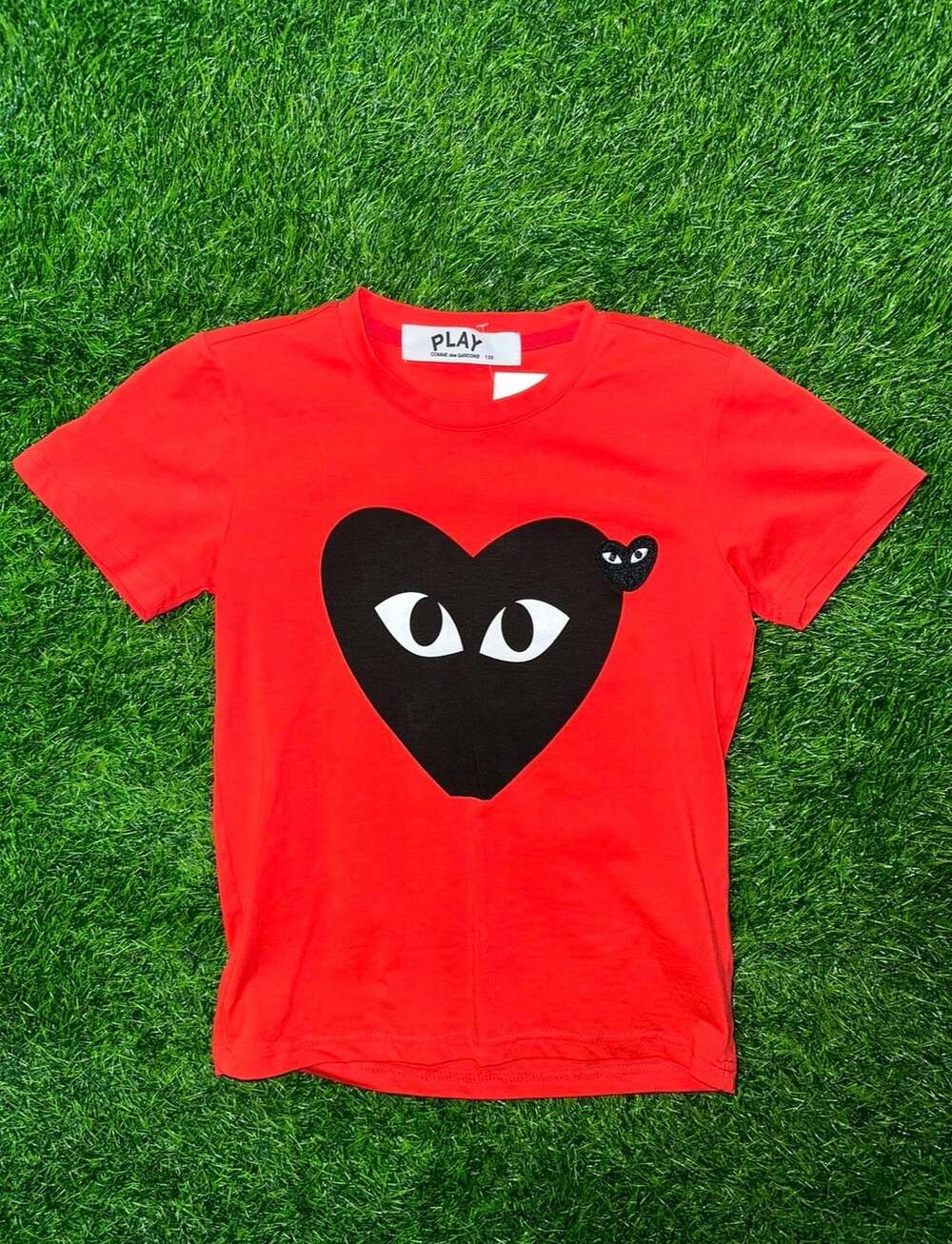 COMME des GARCONS PLAY T-Shirt Size 130 Red Big Heart Logo